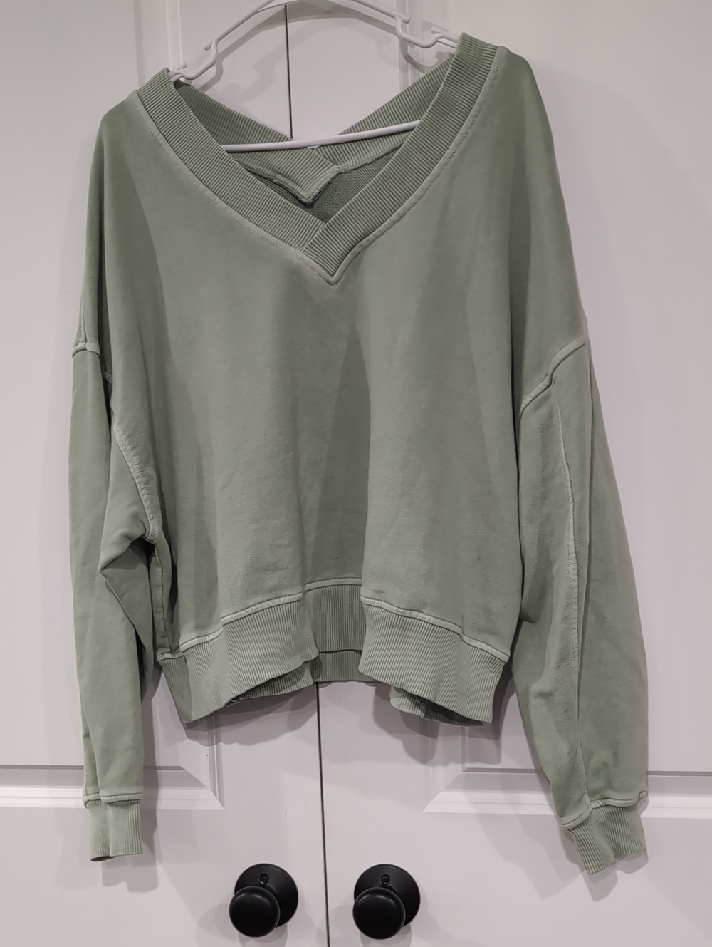 aerie Oversized V-Neck Pullover Sweatshirt in Sage Green